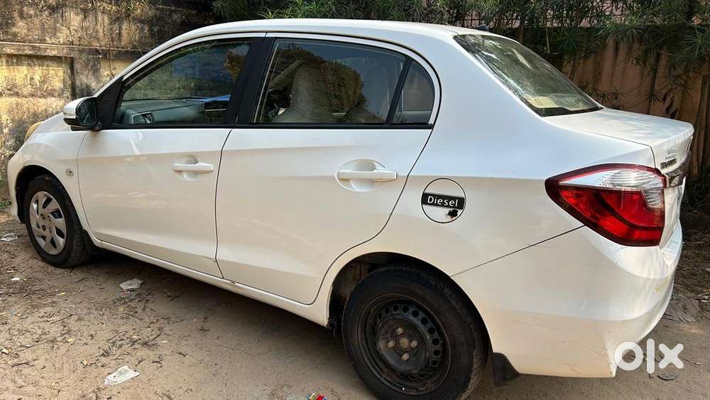 Honda Amaze 2017 Diesel 160000 Km Driven