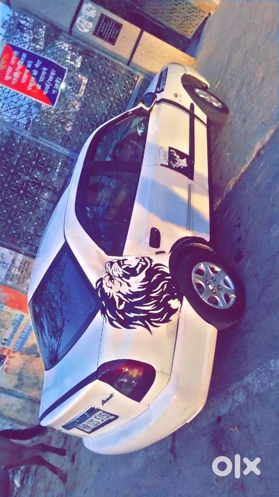 Hyundai Accent Hatchback 2011 Cng & Hybrids Well Maintained