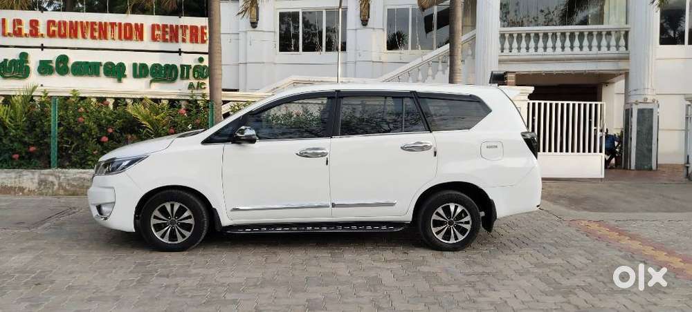 Toyota Innova 2.5 G (diesel) 8 Seater, 2012, Diesel