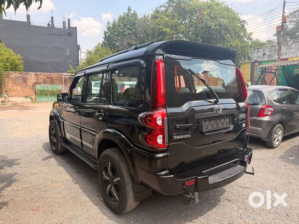 Mahindra Diesel Car 2015