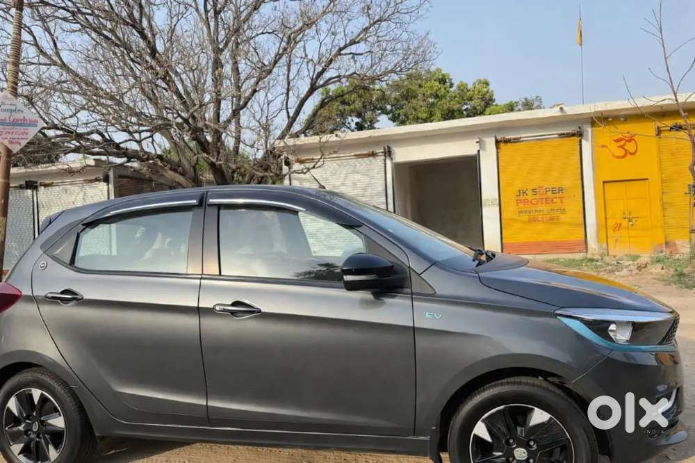 Tata Tiago Ev 2023 Electric Well Maintained
