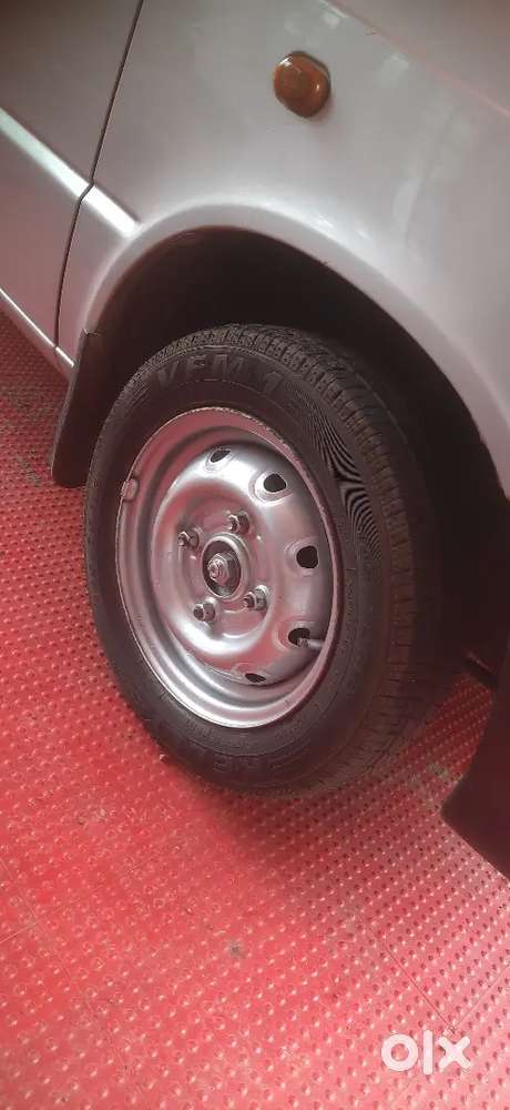 Maruti Suzuki 800 2005