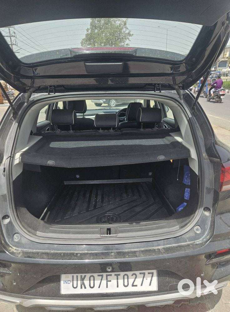 Mg Astor Select 1.5 Mt (ivory), 2024, Petrol