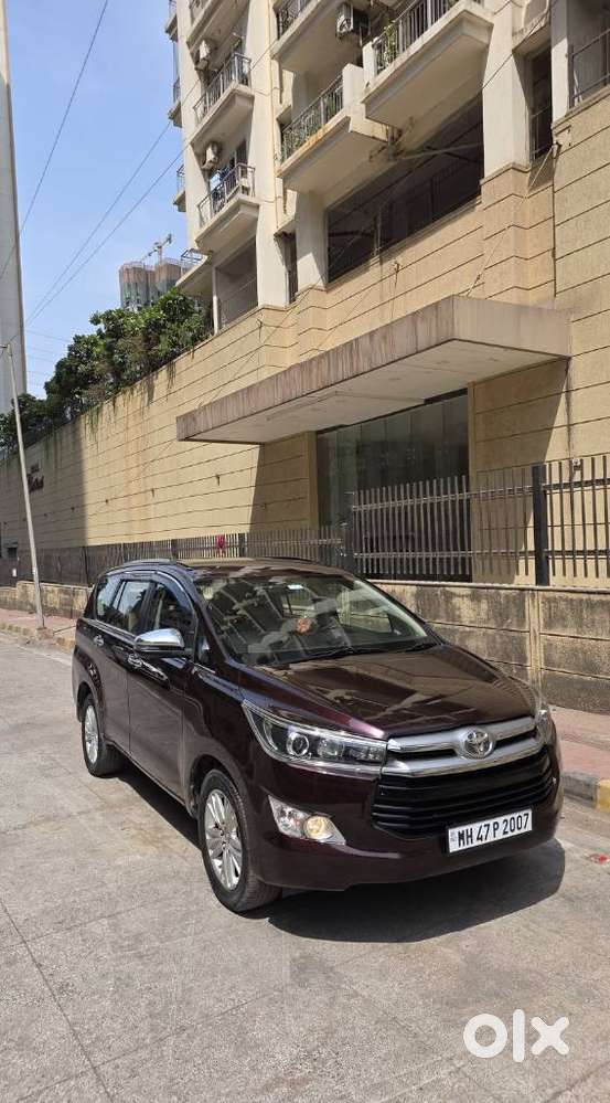 Toyota Innova Crysta 2.8 Zx At 7 Seater, 2016, Diesel