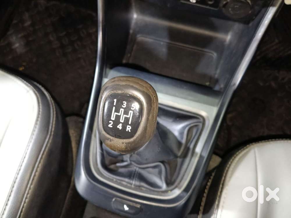 Tata Altroz 1.2 Xt, 2021, Petrol