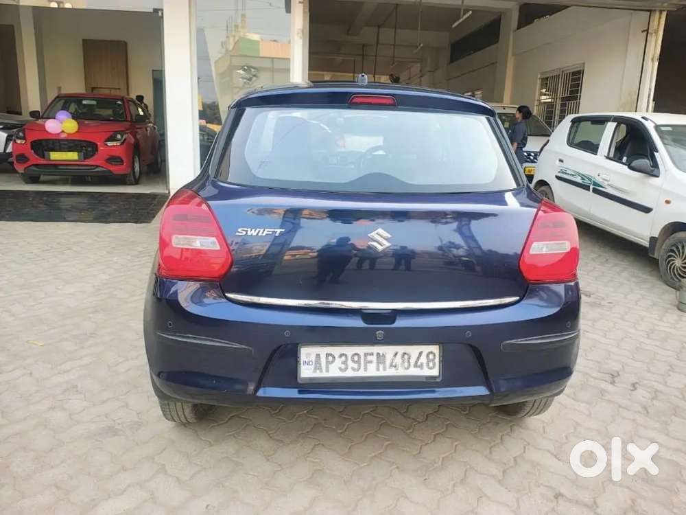 Maruti Suzuki Swift 2020 Petrol 76400 Km Driven