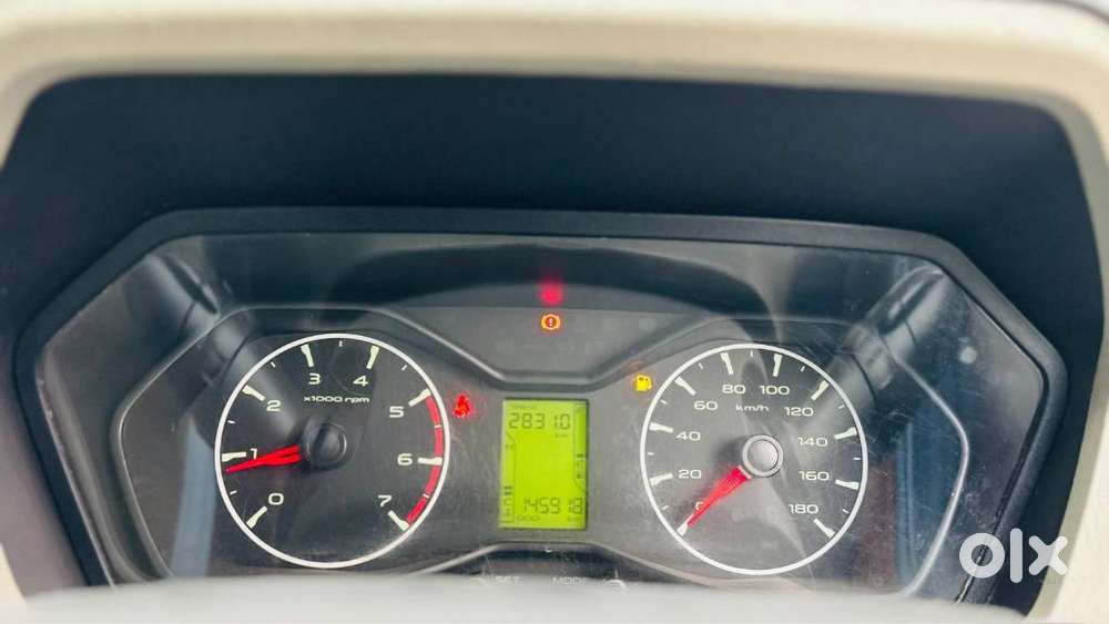 Mahindra Scorpio S6 Plus, 2017, Diesel