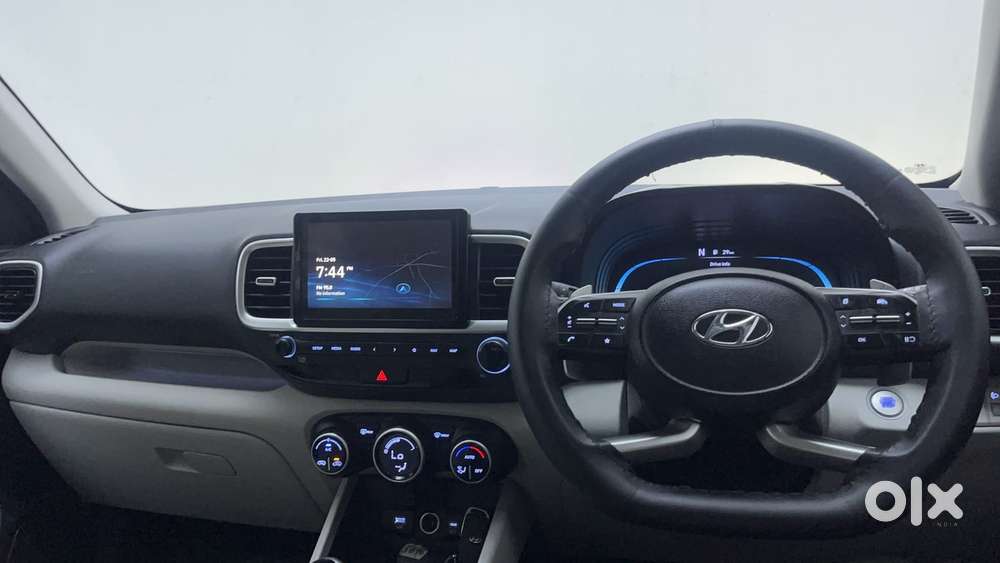 Hyundai Venue 1.0 Sx (o) Turbo Dct, 2023, Petrol