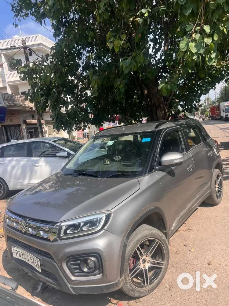 Maruti Suzuki Brezza Hybrid 2021 Car