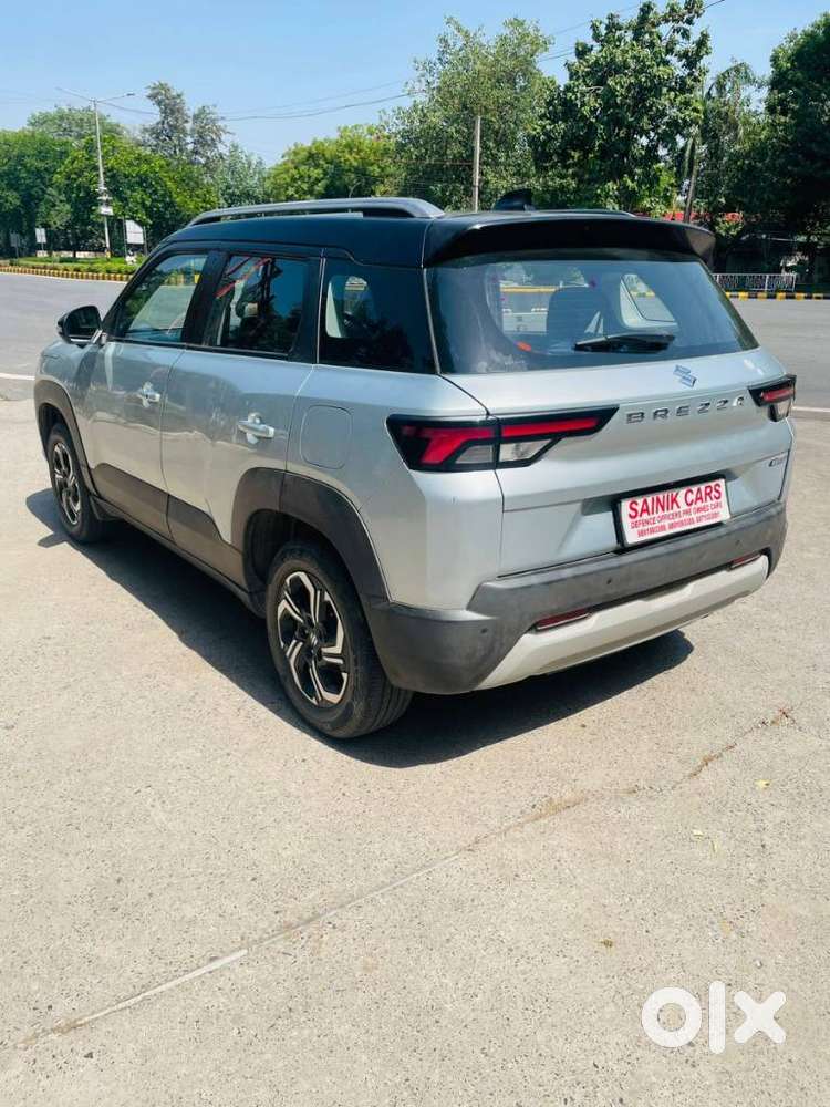 Maruti Suzuki Brezza 1.5 Zxi At Smart Hybrid, 2023, Petrol