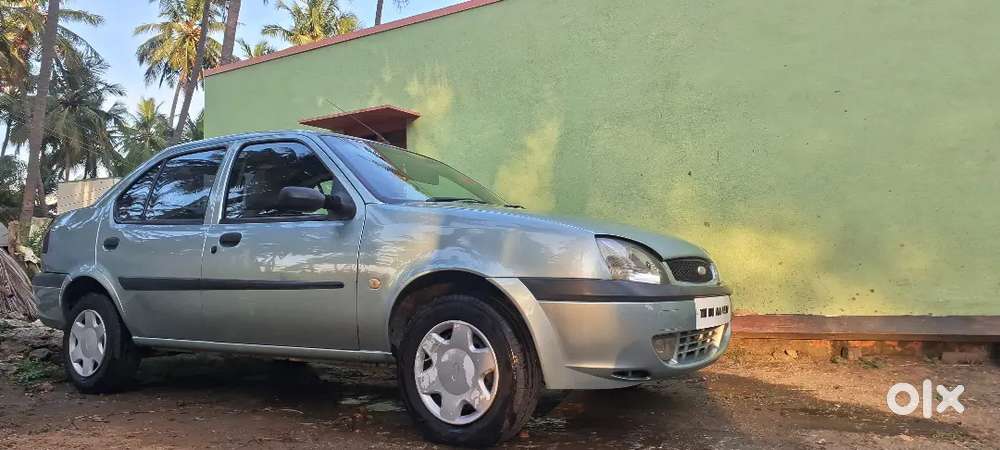 Ford Ikon 2006 Petrol