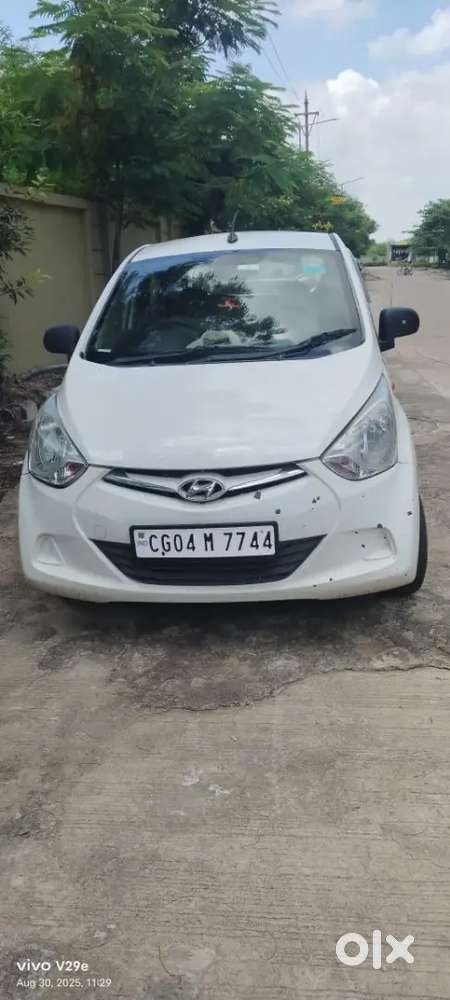 2018 Hyundai Eon Petrol 64000 Km (approx)