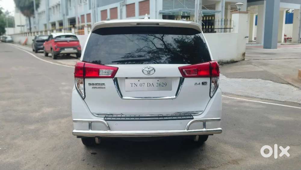 Toyota Innova Crysta [2020-ongoing] 2.4 Zx 7 Str, 2022, Diesel