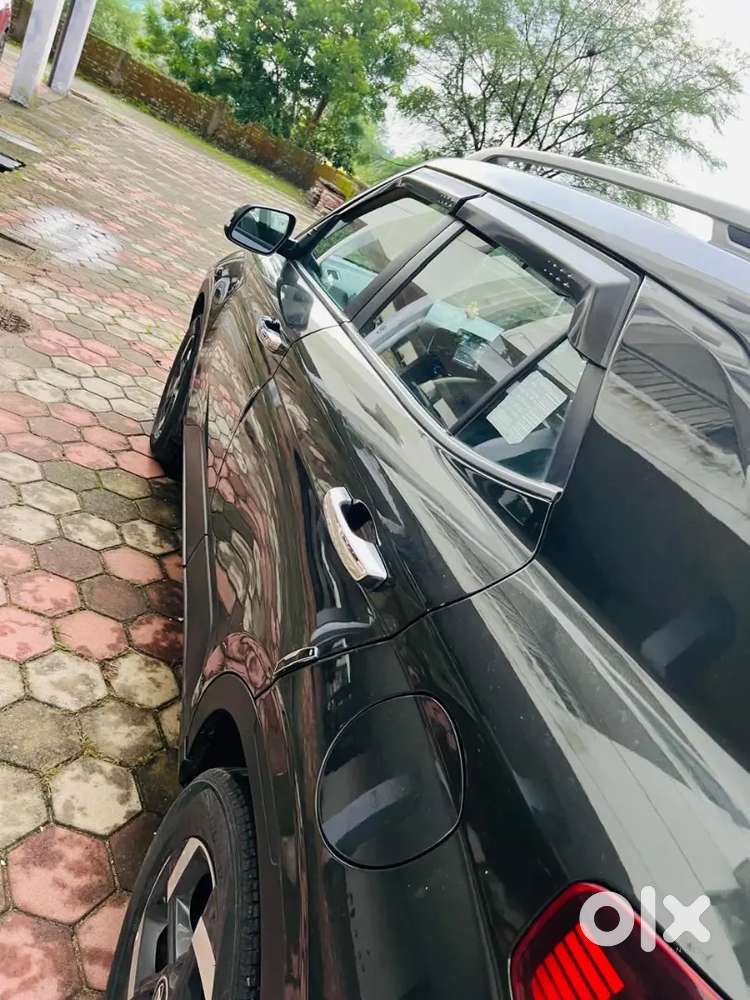 Hyundai Venue Knight Edition 2019