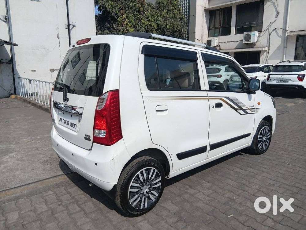 Maruti Suzuki Wagon R Vxi Amt1.2, 2018, Petrol