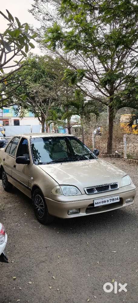 Maruti Suzuki Esteem 2000