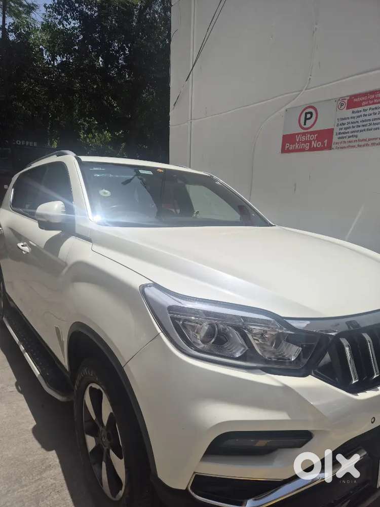 Mahindra Alturas G4 2022 Diesel 50000 Km Driven