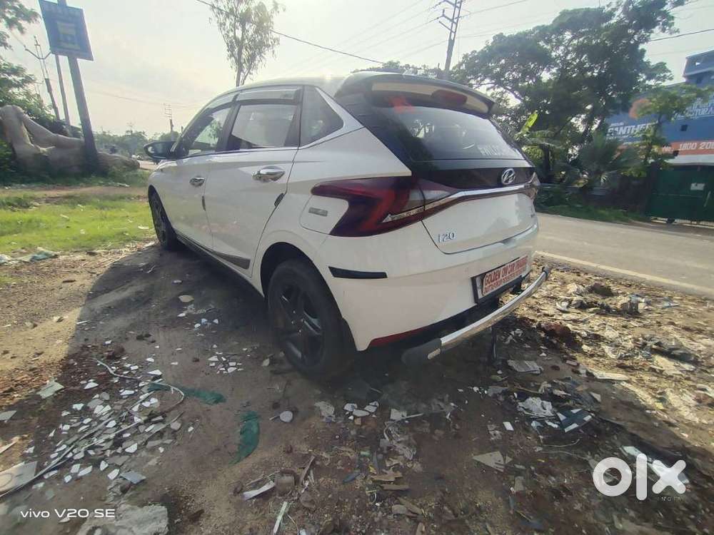 Hyundai New I20 1.5 Sportz Mt, 2023, Petrol