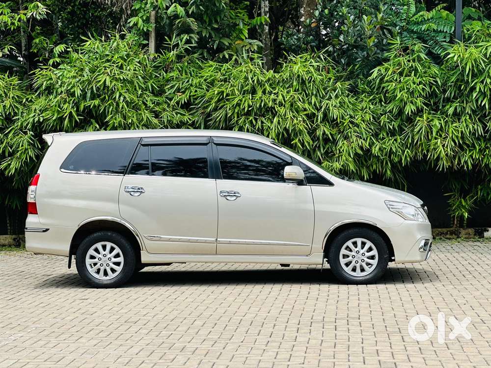 2014 Toyota Innova Vx Original Kerala