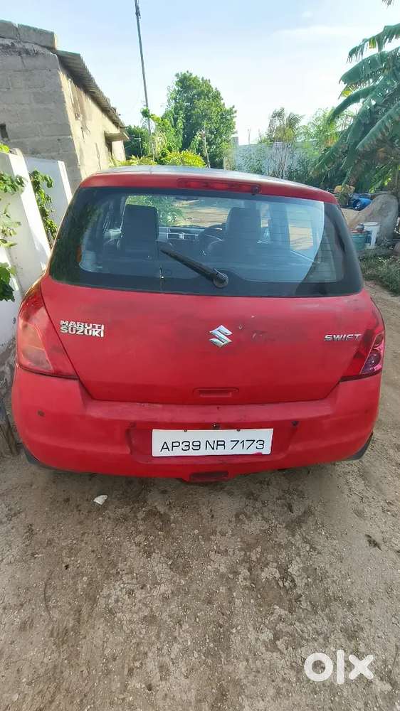 Swift Maruti Suzuki 2006 Year