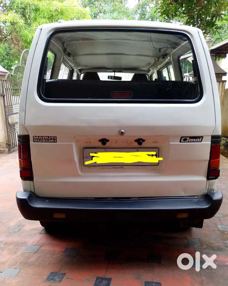 Maruti Suzuki Omni 5 Seater 2006