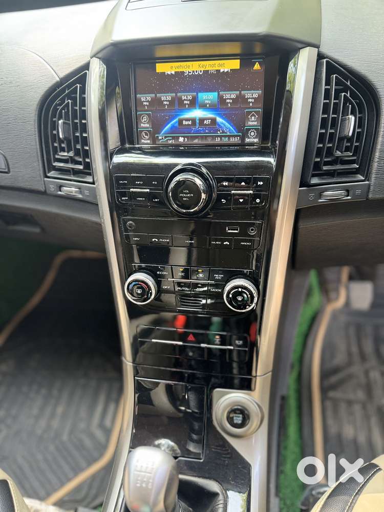 Mahindra Xuv500 W7, 2020, Diesel