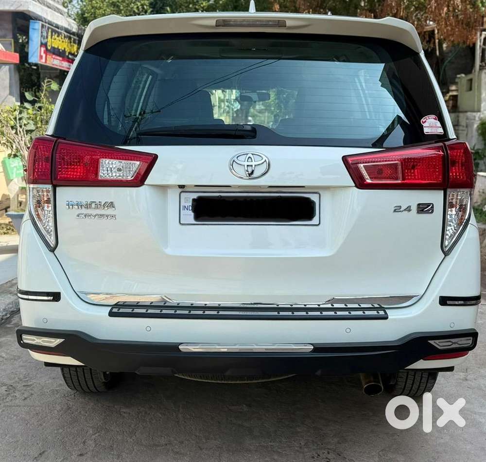 Toyota Innova Crysta 2021 Diesel Well Maintained