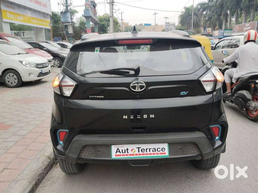 Tata Nexon Ev Xz Plus Lux Dark Edition, 2023