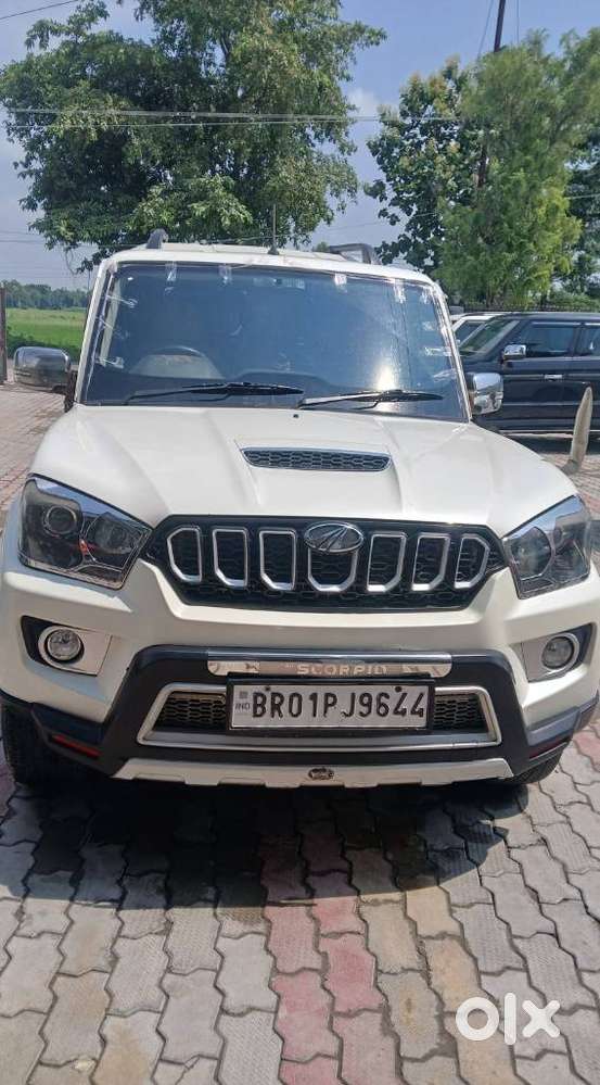 Mahindra Scorpio S9, 2019