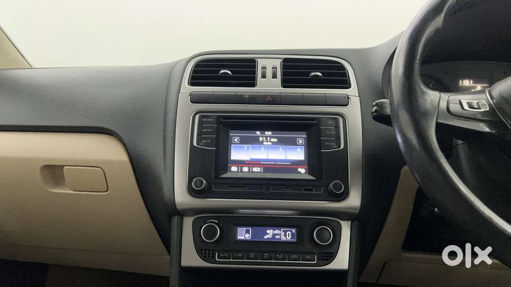 Volkswagen Polo 2009-2013 Petrol Highline 1.2l, 2016, Petrol