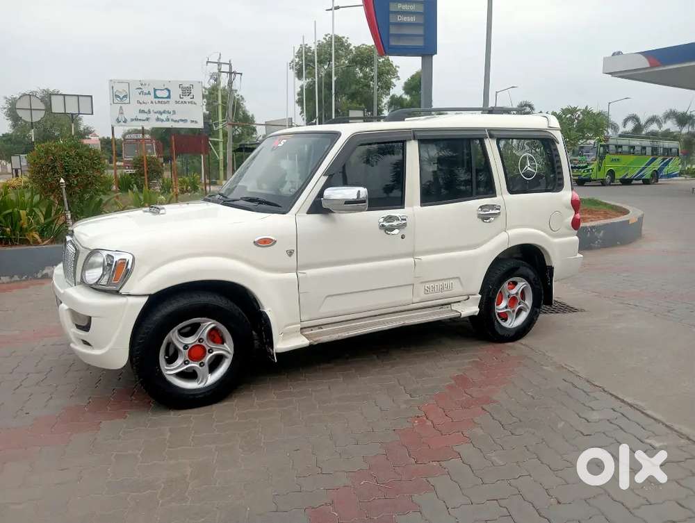 Mahindra Scorpio 2012