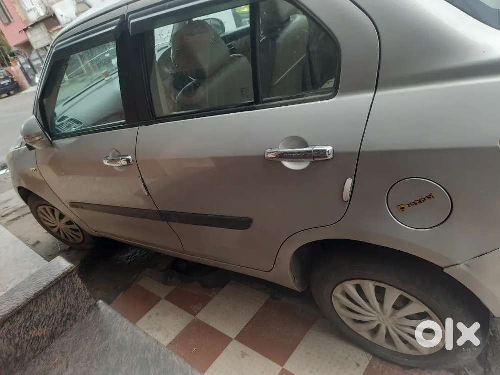 Maruti Suzuki Dzire 2018 Petrol 72000 Km Driven