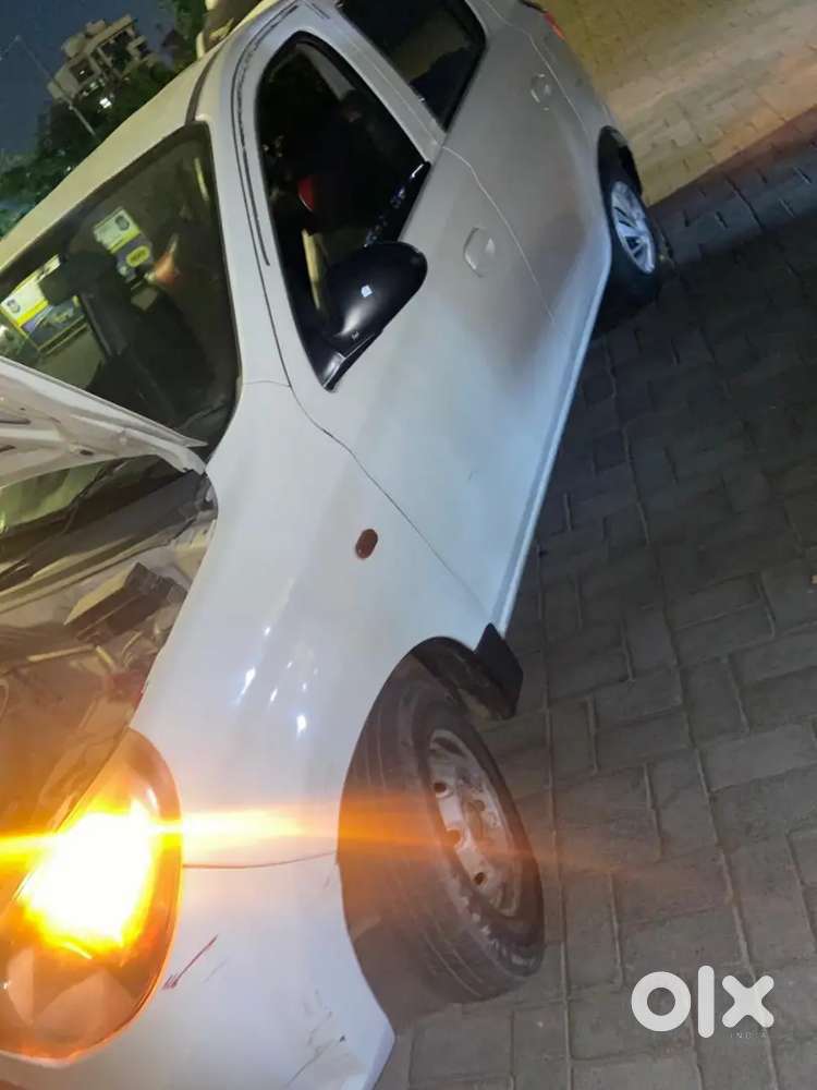 Maruti Suzuki Alto 800 2013 Petrol Well Maintained