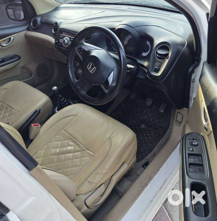 Honda Brio Vx Mt, 2014, Petrol