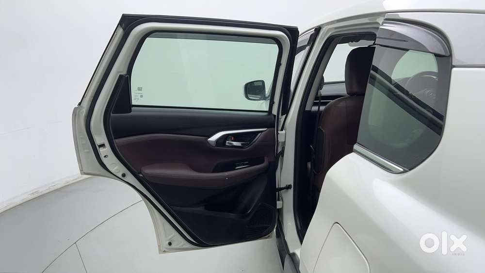 Maruti Suzuki Grand Vitara 1.5 Zeta Smart Hybrid, 2023, Petrol