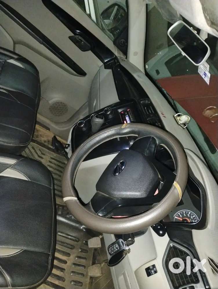 Mahindra Kuv100 Nxt 2016 Petrol