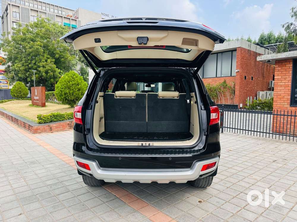 Ford Endeavour 3.2 Titanium At 4x4, 2016, Diesel