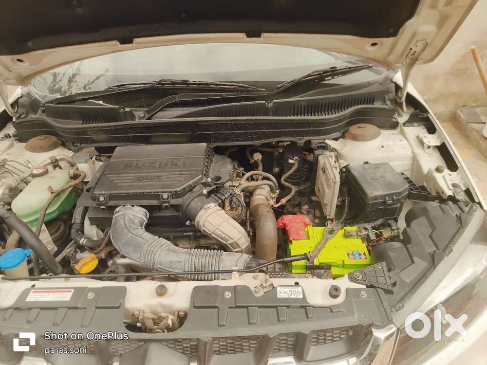 Maruti Suzuki Brezza 2018 Diesel 38000 Km Driven Bumper 2 Bumper Origi