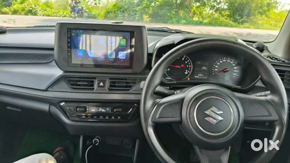 Maruti Suzuki Swift 1.3 Petrol Manual 2024