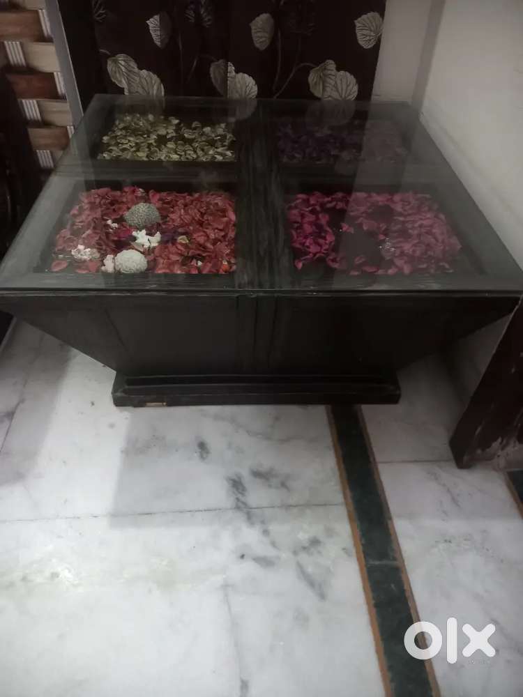Center table for sale with glass top 2 years old