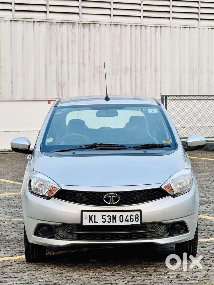 Tata Tiago 1.2 Revotron Xt (o), 2017, Petrol