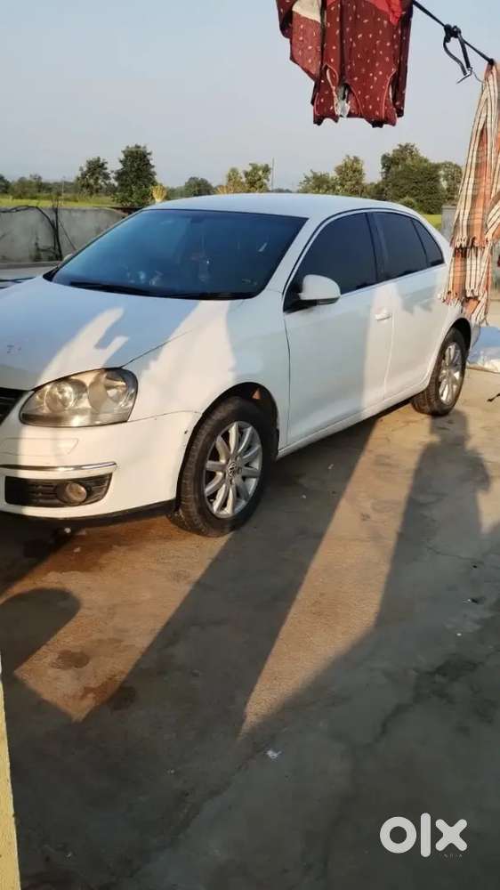 Volkswagen Jetta Highline 2010 Diesel Automatic
