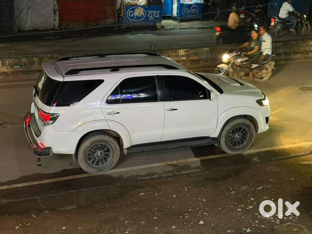 Toyota Fortuner Diesel 2015