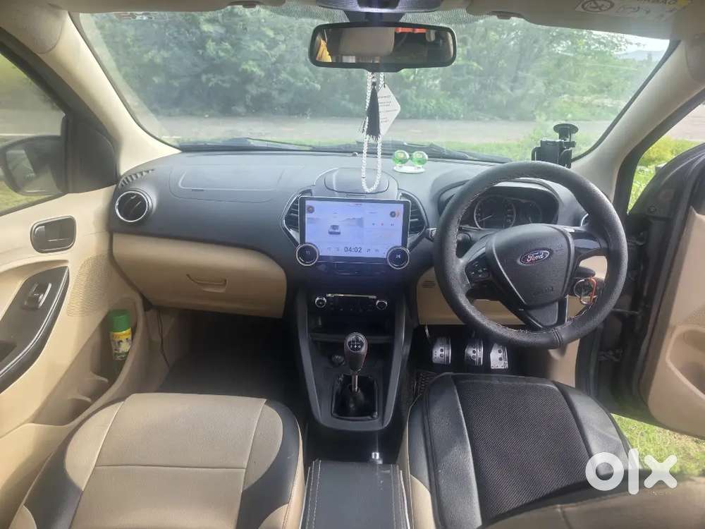 Ford Aspire Titanium Blu 2016