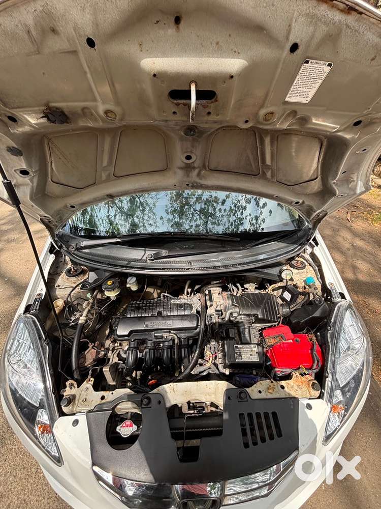 Honda Amaze Cng & Hybrids Well Maintained