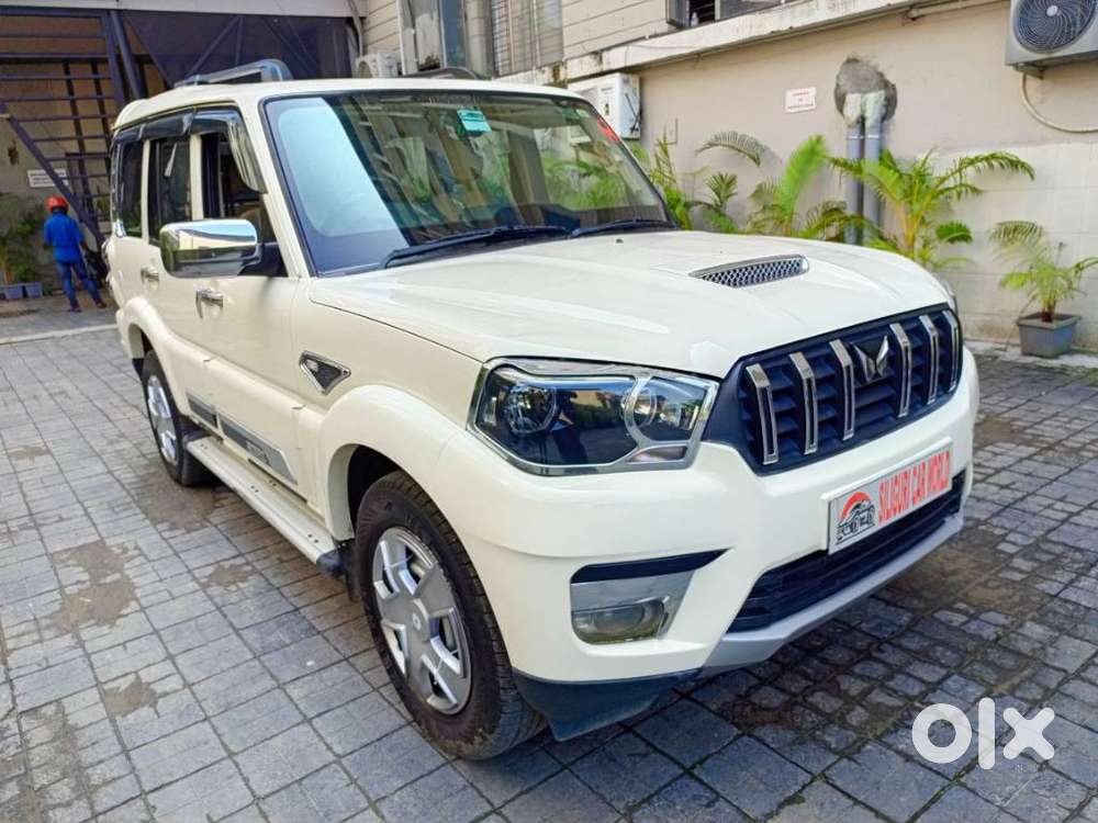 Mahindra Scorpio Classic 2.2 S Mt 9 Str, 2023, Diesel