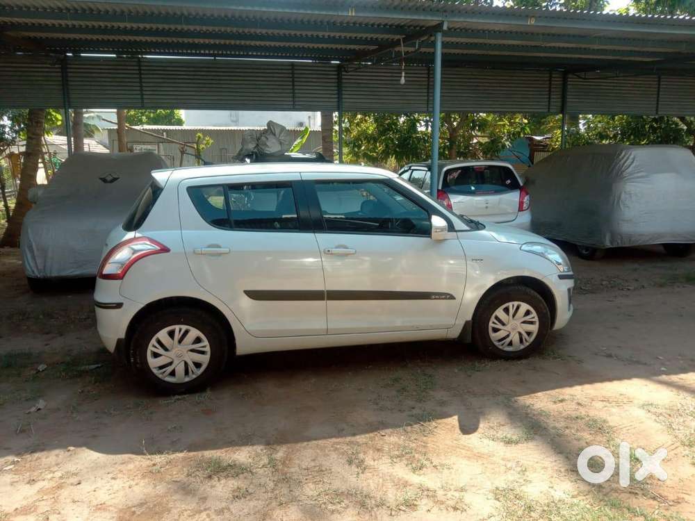 Maruti Suzuki Swift Vxi, 2015, Petrol