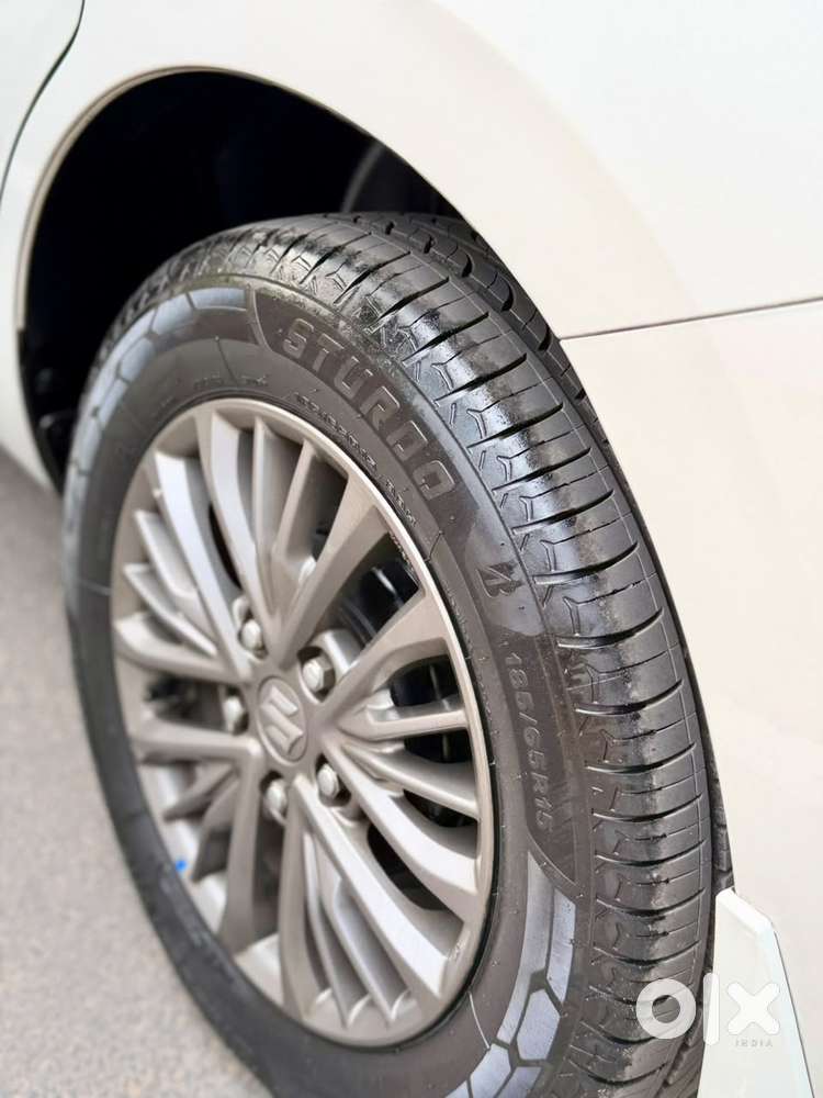 Maruti Suzuki Ertiga Zxi Plus Shvs, 2021, Petrol