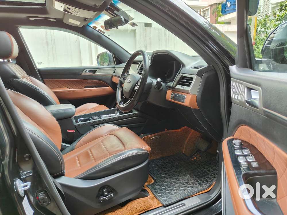 Mahindra Alturas G4 4wd At, 2019, Diesel
