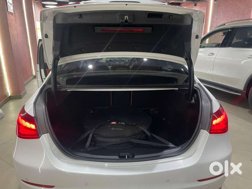 Mercedes-benz C-class C 200, 2025, Petrol